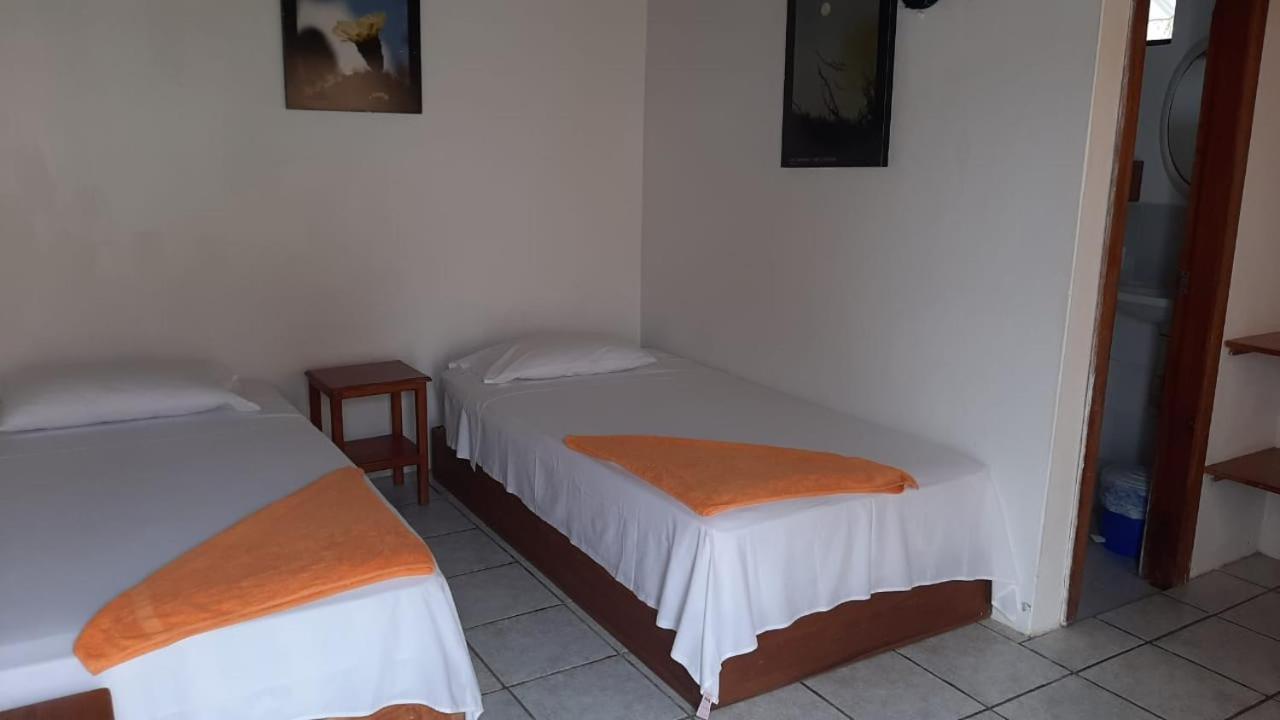 Hostal Tero Real Puerto Villamil Kültér fotó