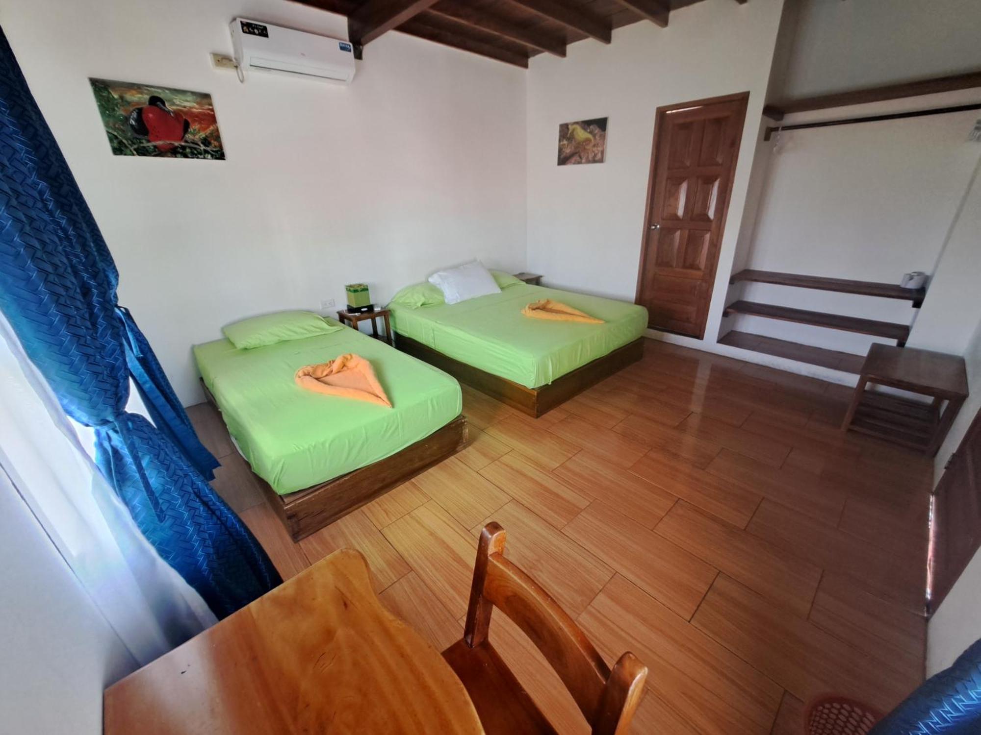 Hostal Tero Real Puerto Villamil Szoba fotó